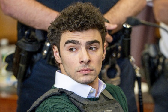 Luigi Mangione is being used as a Trump administration ‘pawn,’ defense argues in bid to dismiss indictment