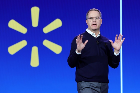 Walmart CEO to step down in January