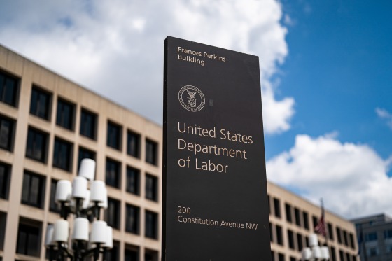 Trump names veteran economist to lead Bureau of Labor Statistics after firing agency’s chief